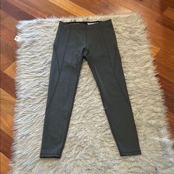 IVY PARK Gray Leggings Athletic Full-Length - Picture 1 of 5